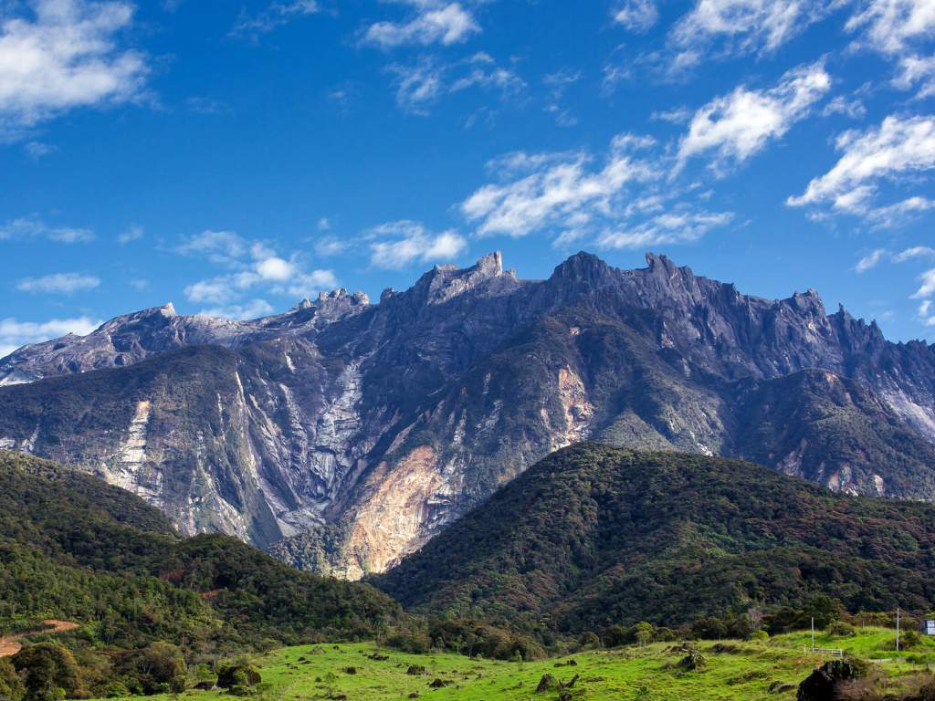 gunuung kinabalu bg